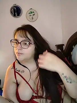 daphneev online show from 3, 8, 2026