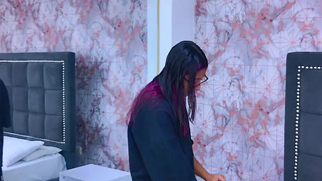 Raven Gloomy online show from 24, 2, 2026