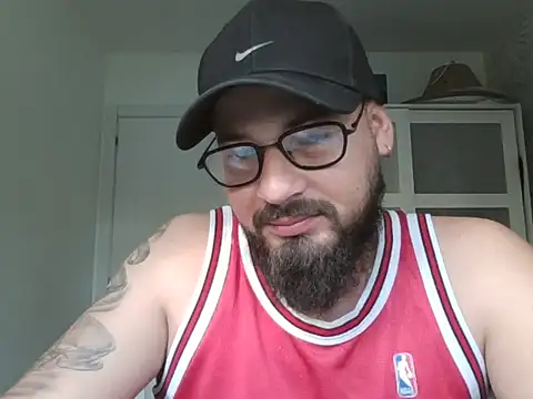 Snapshot of lachy2410 chatting on 15, 7, 2026 lachy2410 online show from 15, 7, 2026