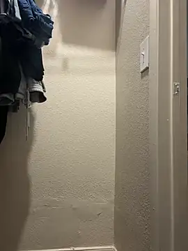 ShortcakeMochaa online show from 7, 4, 2026