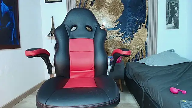 raven robin  online show from 7, 3, 2026