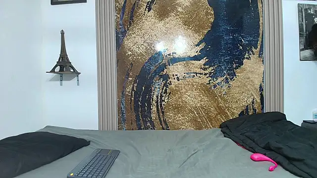 raven robin  online show from 2, 4, 2026