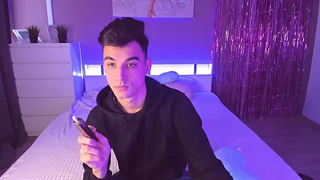 Slendy Knox online show from 17, 2, 2026