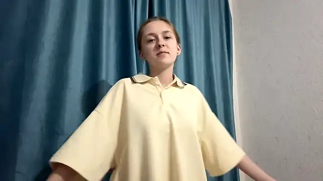 Snapshot of StaticBliss chatting on 22, 2, 2026 StaticBliss online show from 22, 2, 2026