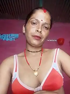 Snapshot of Hot_bh87 chatting on 5, 8, 2026 Hot bh87 online show from 5, 8, 2026
