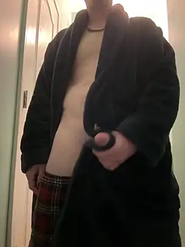 Snapshot of CunningColm chatting on 4, 3, 2026 CunningColm online show from 4, 3, 2026