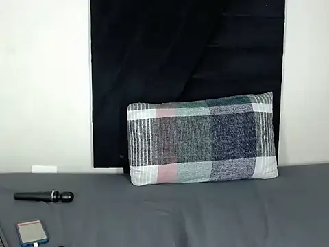 Loyal Sashaa online show from 4, 3, 2026