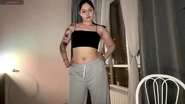 Snapshot of RaquelsHusband chatting on 1, 3, 2026 RaquelsHusband online show from 1, 3, 2026