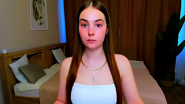 Maddy Wood  online show from 13, 4, 2026