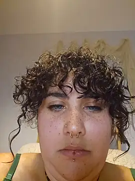 Deesse luna online show from 3, 4, 2026