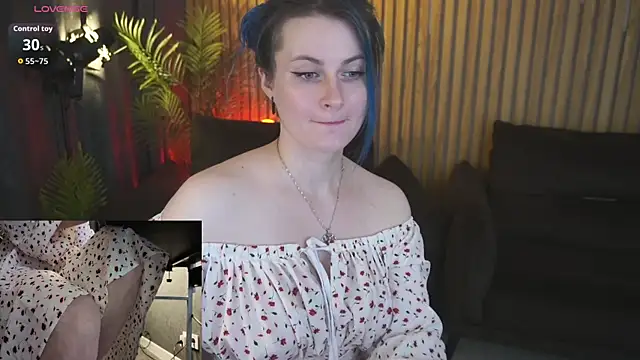 Snapshot of AlisaGracee chatting on 15, 5, 2026 AlisaGracee online show from 15, 5, 2026