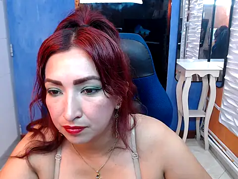 Snapshot of alma_tb1 chatting on 6, 5, 2026 alma tb1 online show from 6, 5, 2026