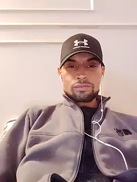 Snapshot of OiledAirplane74 chatting on 26, 3, 2026 OiledAirplane74 online show from 26, 3, 2026