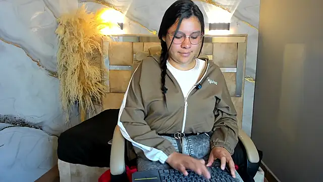 Snapshot of belen_green chatting on 6, 5, 2026 belen green online show from 6, 5, 2026