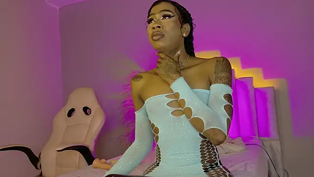 Snapshot of Sheinny_brown1 chatting on 19, 2, 2026 Sheinny brown1 online show from 19, 2, 2026