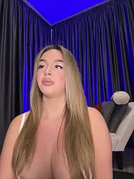 SelenneDreams online show from 20, 2, 2026