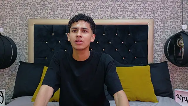 Snapshot of Dark_Sultan chatting on 18, 2, 2026 Dark Sultan online show from 18, 2, 2026