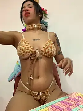Snapshot of Lily_em chatting on 29, 5, 2026 Lily em online show from 29, 5, 2026
