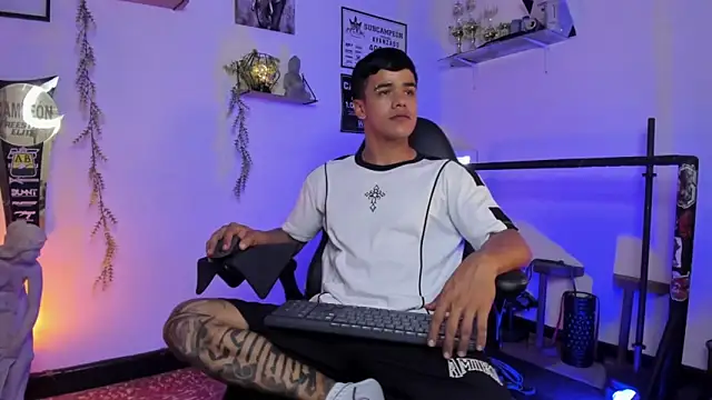 Rob zaens33 online show from 26, 2, 2026