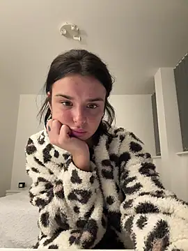 Snapshot of Amberbanxx chatting on 3, 4, 2026 Amberbanxx online show from 3, 4, 2026