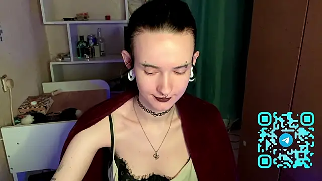 Snapshot of MabelDefina chatting on 24, 4, 2026 MabelDefina online show from 24, 4, 2026