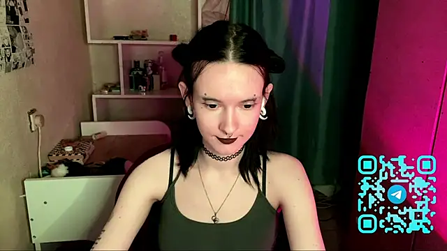 Snapshot of MabelDefina chatting on 25, 4, 2026 MabelDefina online show from 25, 4, 2026
