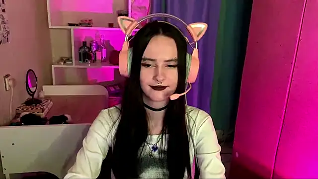 Snapshot of MabelDefina chatting on 7, 5, 2026 MabelDefina online show from 7, 5, 2026