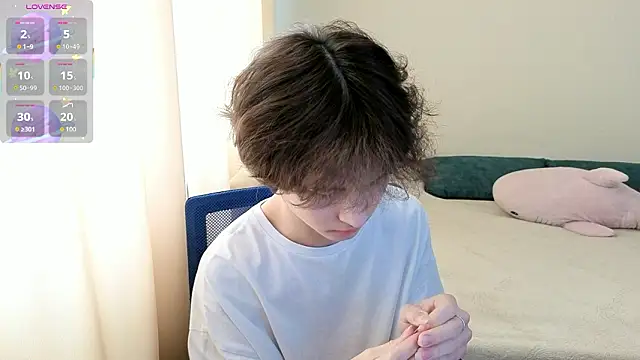 Snapshot of _LukaHayes_ chatting on 25, 2, 2026 LukaHayes online show from 25, 2, 2026