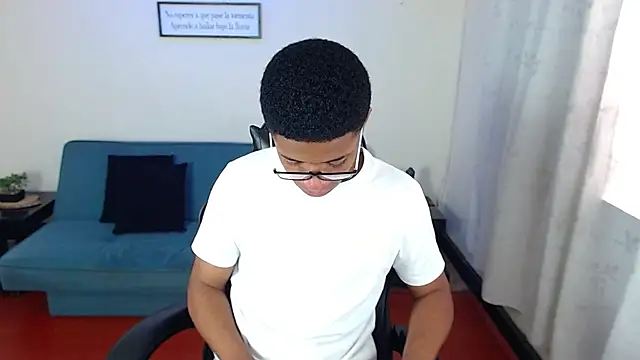 Snapshot of liiam3 chatting on 27, 2, 2026 liiam3 online show from 27, 2, 2026