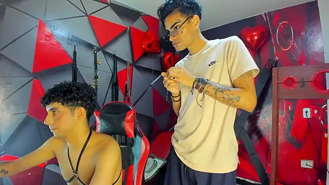 Snapshot of Gay_Red_Room chatting on 17, 2, 2026 Gay Red Room online show from 17, 2, 2026