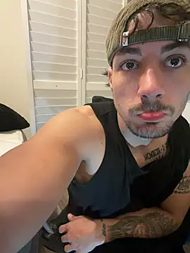 Alejandrosolerxxx online show from 19, 2, 2026