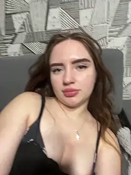 Snapshot of SofaLav chatting on 4, 3, 2026 SofaLav online show from 4, 3, 2026