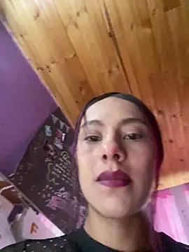 Snapshot of Emily-Fire chatting on 24, 2, 2026 Emily-Fire online show from 24, 2, 2026