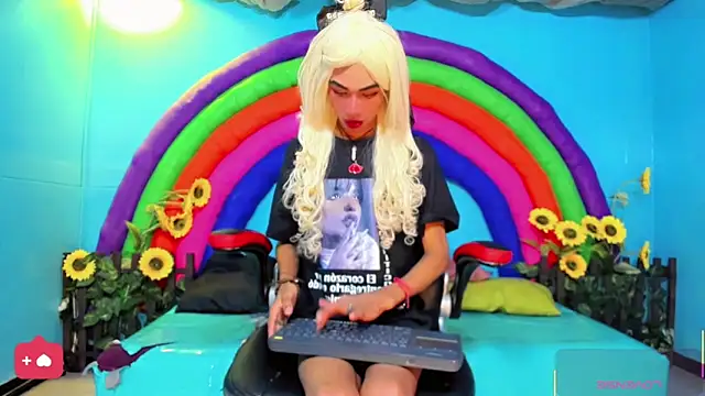 suzume Mendez online show from 7, 4, 2026