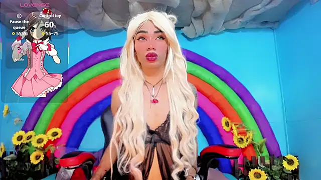 Snapshot of suzume_Mendez chatting on 18, 4, 2026 suzume Mendez online show from 18, 4, 2026