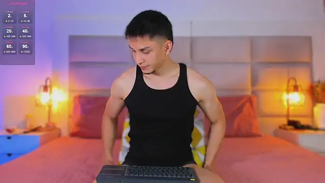 Snapshot of jhosuahunt chatting on 25, 5, 2026 jhosuahunt online show from 25, 5, 2026