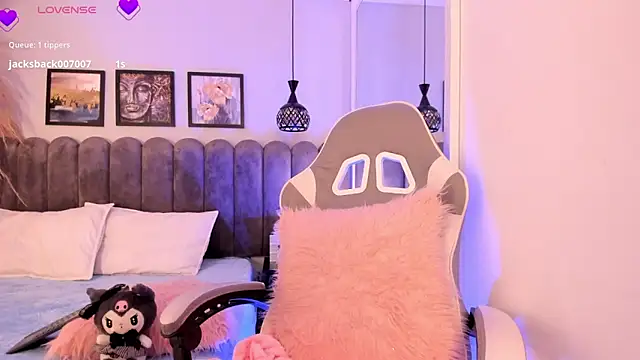 Bella  Peach online show from 11, 4, 2026