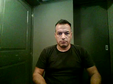 Snapshot of Valenthe26 chatting on 19, 2, 2026 Valenthe26 online show from 19, 2, 2026