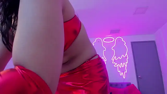 Evelin  thompsson online show from 16, 4, 2026