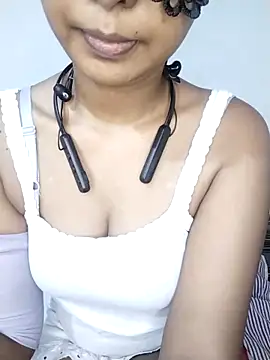 Snapshot of ASHANYA_JAYASOORIYA chatting on 20, 4, 2026 ASHANYA JAYASOORIYA online show from 20, 4, 2026