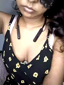 Snapshot of ASHANYA_JAYASOORIYA chatting on 21, 5, 2026 ASHANYA JAYASOORIYA online show from 21, 5, 2026