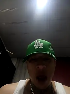 Valentino dominusSex online show from 13, 3, 2026