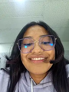 SweetMilie gh online show from 13, 3, 2026