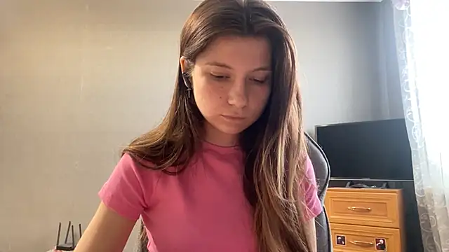 Snapshot of LunnaBliss chatting on 25, 4, 2026 LunnaBliss online show from 25, 4, 2026
