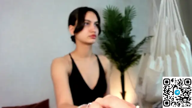 Snapshot of Adele_Lanea chatting on 25, 3, 2026 Adele Lanea online show from 25, 3, 2026