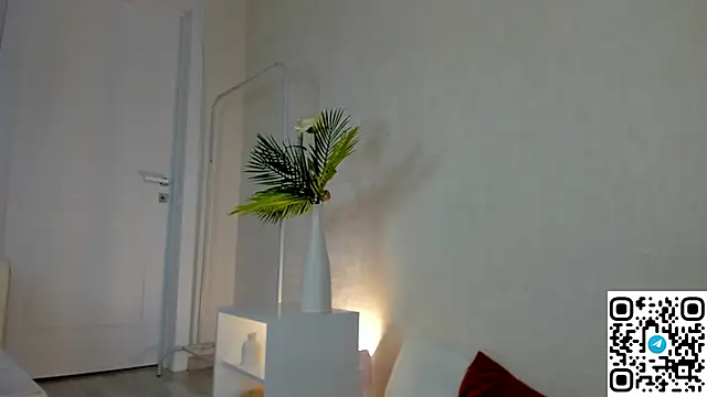 Snapshot of Adele_Lanea chatting on 31, 3, 2026 Adele Lanea online show from 31, 3, 2026