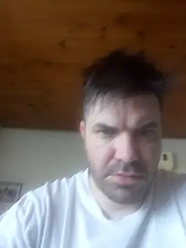 Snapshot of Churrillo chatting on 18, 4, 2026 Churrillo online show from 18, 4, 2026