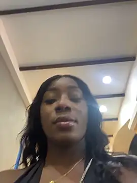 ZarahFerreira online show from 24, 3, 2026