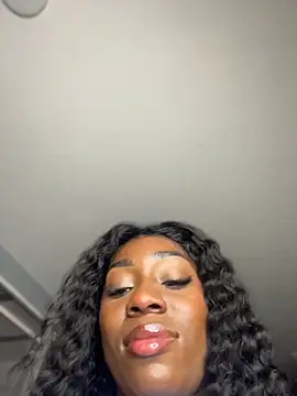 Snapshot of ZarahFerreira chatting on 4, 5, 2026 ZarahFerreira online show from 4, 5, 2026