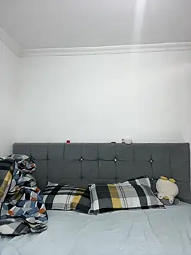 19daniboy online show from 15, 4, 2026